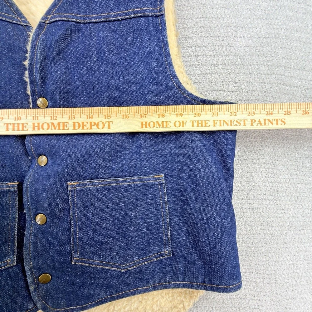 Vintage Carhartt 8SV Sherpa Lined Denim Vest USA Made Mens Large Workwear